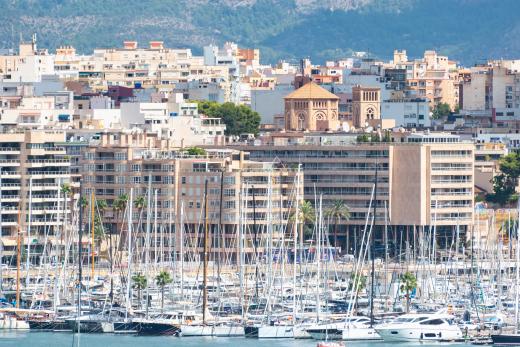 Alewijnse and Tijssen open new service facility in Palma de Mallorca