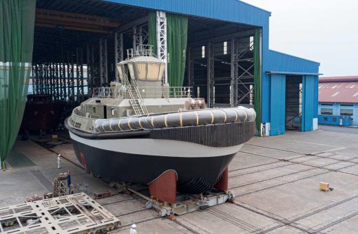 Damen Song Cam Vietnam Alewijnse tug and workboats