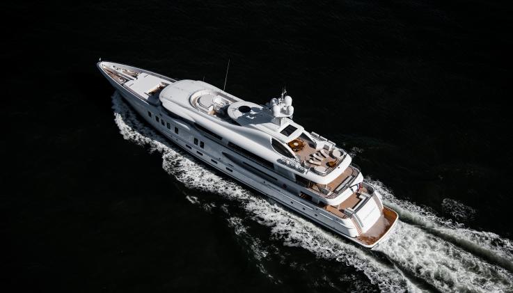 Neninka superyacht