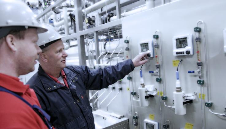 Service Engineer