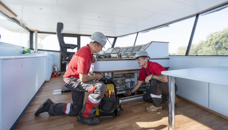 Alewijnse Service & Maintenance life-cycle vessels