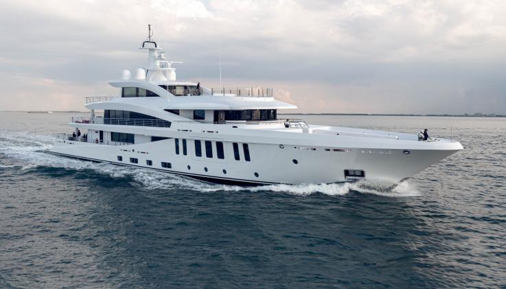 Alewijnse Yachting Moonstone
